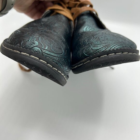 Womens Size 43 Bohemian-Style Mid-Calf Lace-Up Boots With Embossed Floral Design - Picture 10 of 10